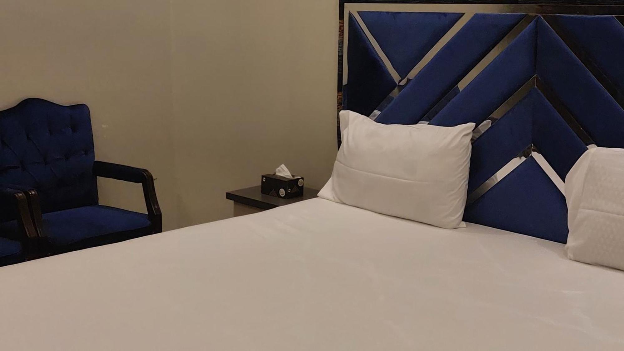 Gulshan Guest House Karachi Exterior photo